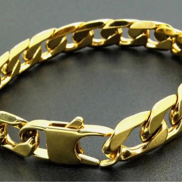 Gold Plated Bracelet - Picture 4 of 6
